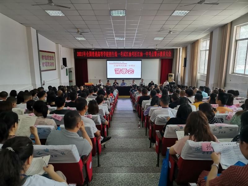 香港资料大全，正版资料2025年图片最近十五期概览