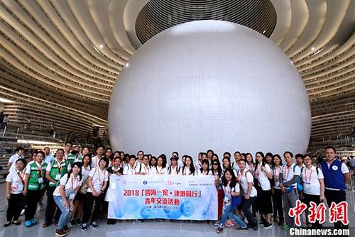 香港资料图书的未来展望，2025年的展望与展望