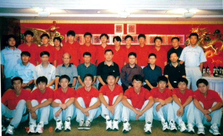 香港二四六开奖免费资料与汕头六哥的奇妙故事