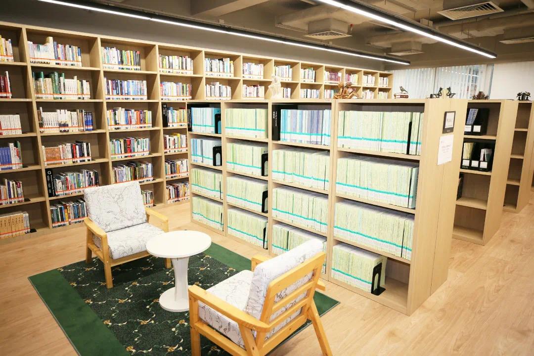 澳门之夜，2035年的璀璨瞬间与未来展望（标题）2023年澳门今晚特马开奖查询