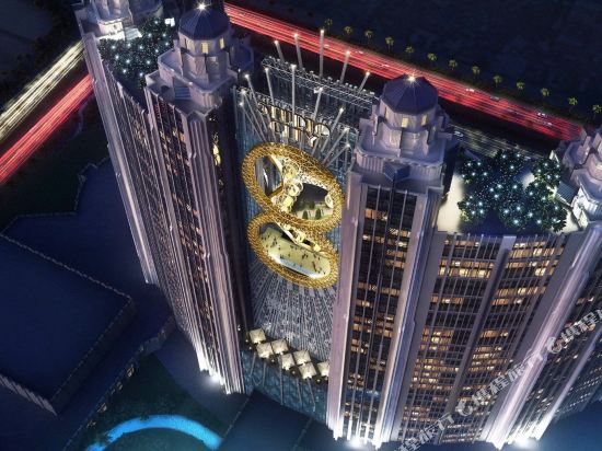 探索2048年澳门文化与娱乐的宝藏，正版免费大全引领新风尚！2024年澳门正版免费大全凤凰网