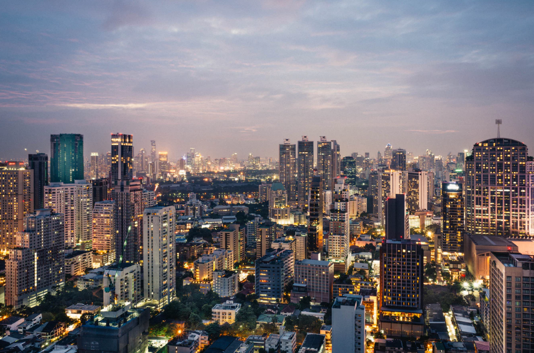 走进繁华的明珠—探秘全新升级版的香港及周边地区澳门2023正版资料大全完整版1