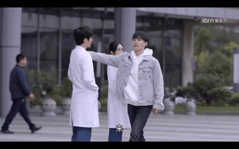白小姐四必选一肖期准的奥秘