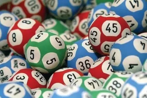 香港近期开奖号码分析香港最近15期开奖号码是多少手机看更方便