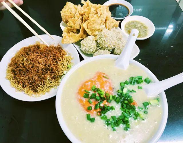 澳门六记粥面店探秘之旅澳门六记粥面有几家店铺